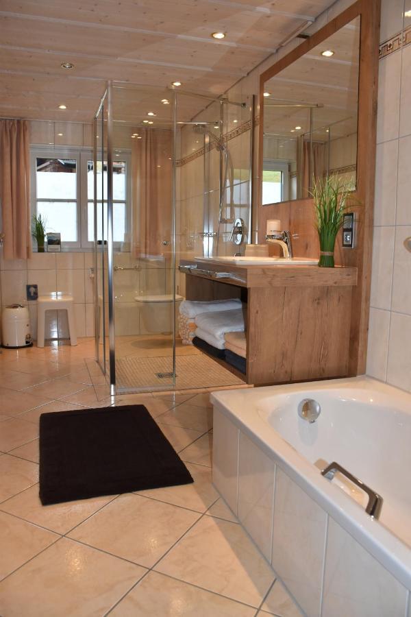 Ferienhaus Am Dorfbrunnen Oberstdorf Esterno foto